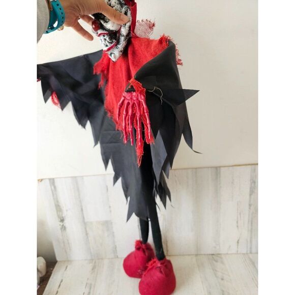 Amscan scary jester skeleton tall Halloween trap - Picture 3 of 8